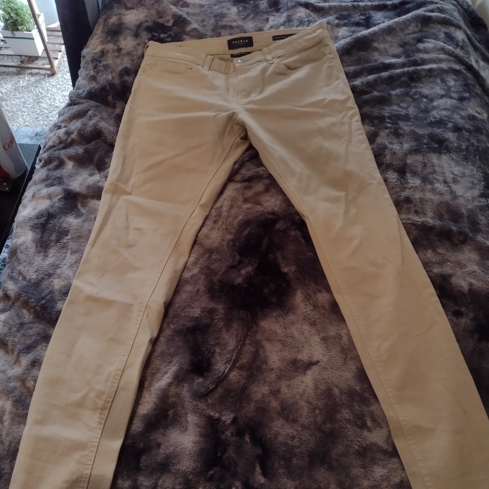 Pacsun Stacked Skinny 33x32